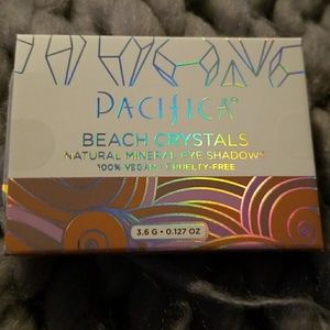 Pacifica Beach Crystals Natural Mineral Eye Shadow